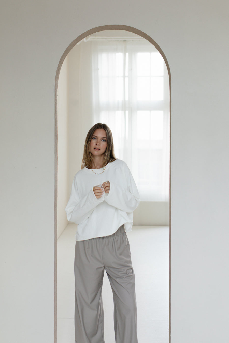 Cropped Sweater VSLBL