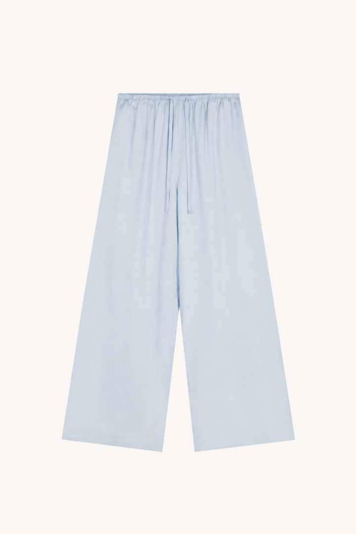 Satinhose MARA