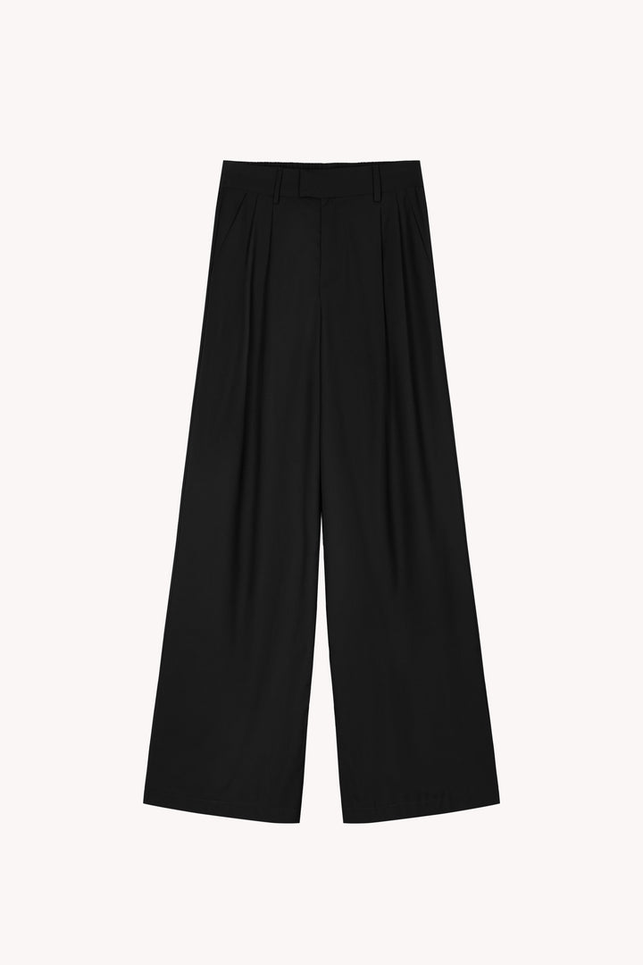 Hose TOSCA