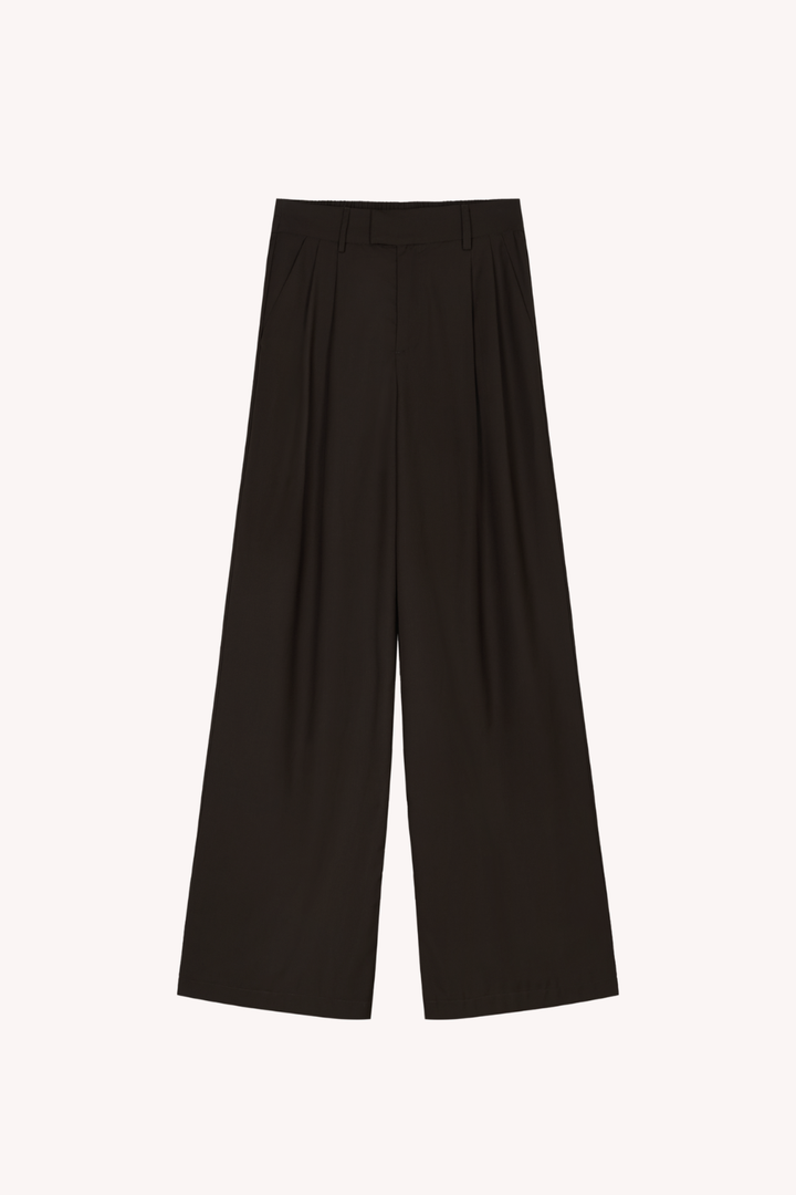 Hose TOSCA