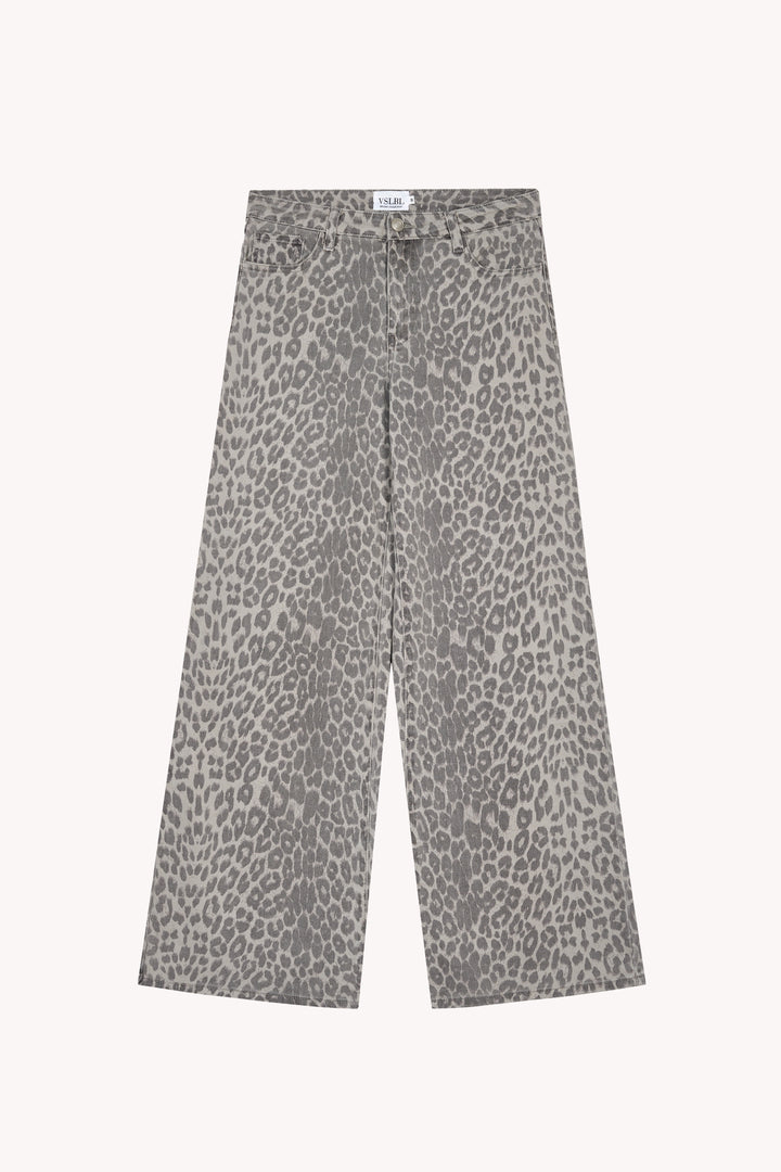 Graue Jeans mit Leo-Print und weitem Bein.
